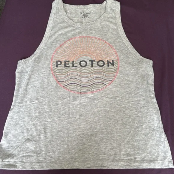 (6) Peloton Tank Bundle - Picture 7 of 15